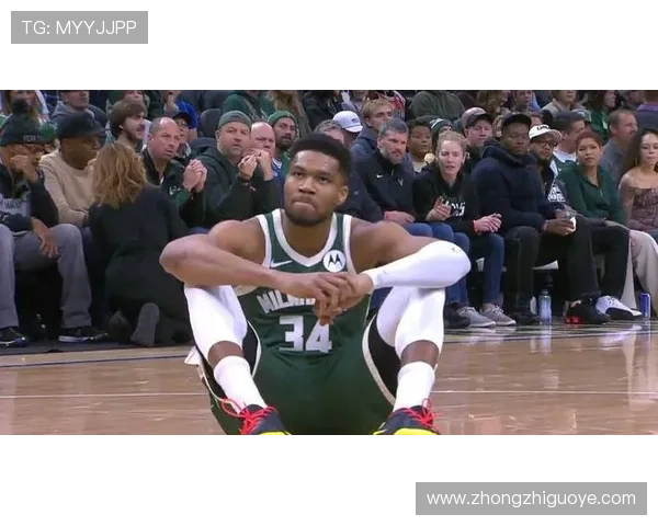 雄鹿官宣字母哥右小腿拉伤缺阵本场比赛球队调整阵容应对挑战压力